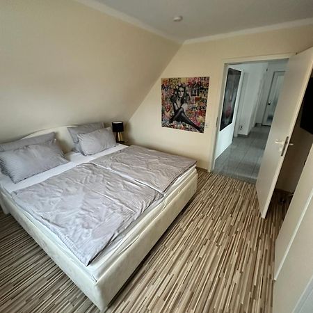 Zwei Ferienwohnungen Anker Max 5 Personen & Leuchtturm Max 4 Personen, Direkt In Steinhude Scheunenviertel, Balkon, Wlan , Privater Parkplatz, Wallbox Ngoại thất bức ảnh
