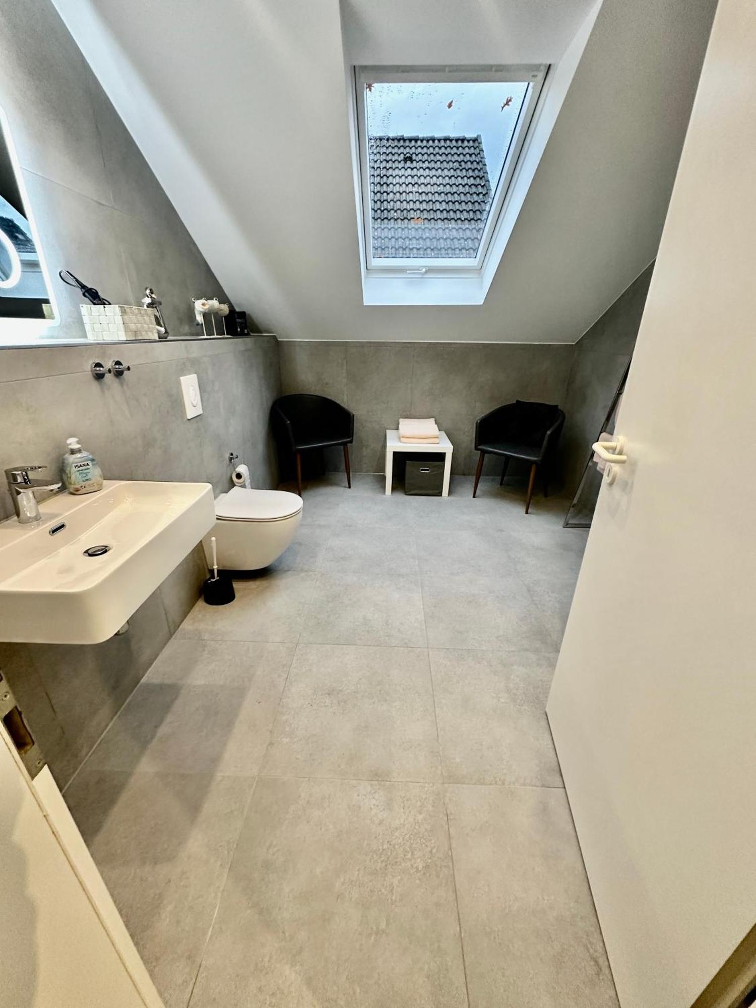 Zwei Ferienwohnungen Anker Max 5 Personen & Leuchtturm Max 4 Personen, Direkt In Steinhude Scheunenviertel, Balkon, Wlan , Privater Parkplatz, Wallbox Ngoại thất bức ảnh